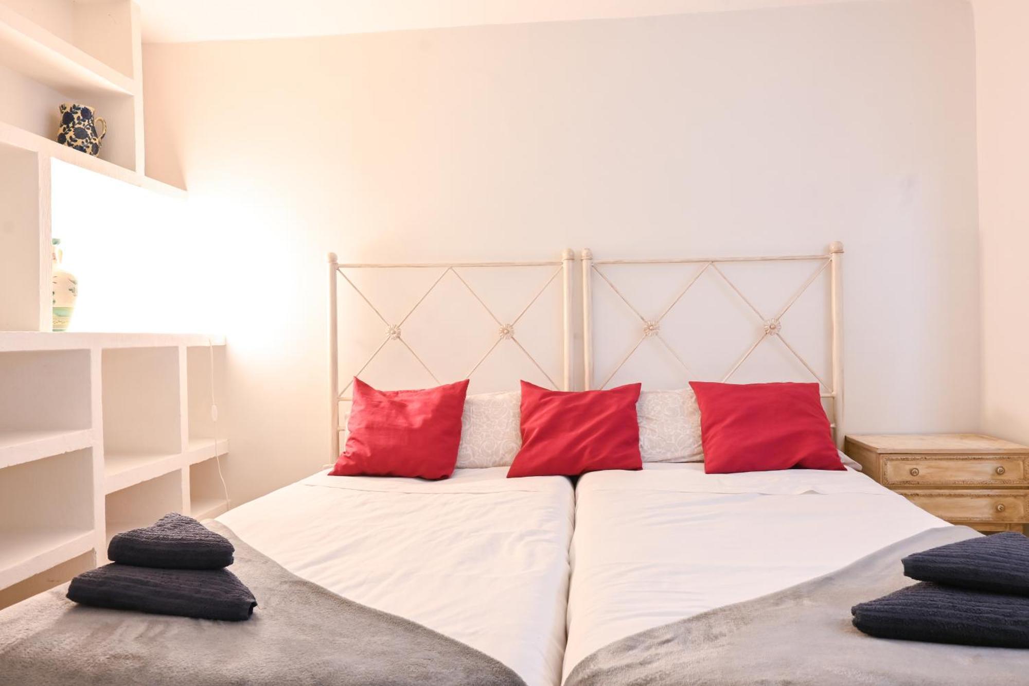For You Rentals Alfonso XIII Apartment Temporal Axiii83 Madrid Exterior photo