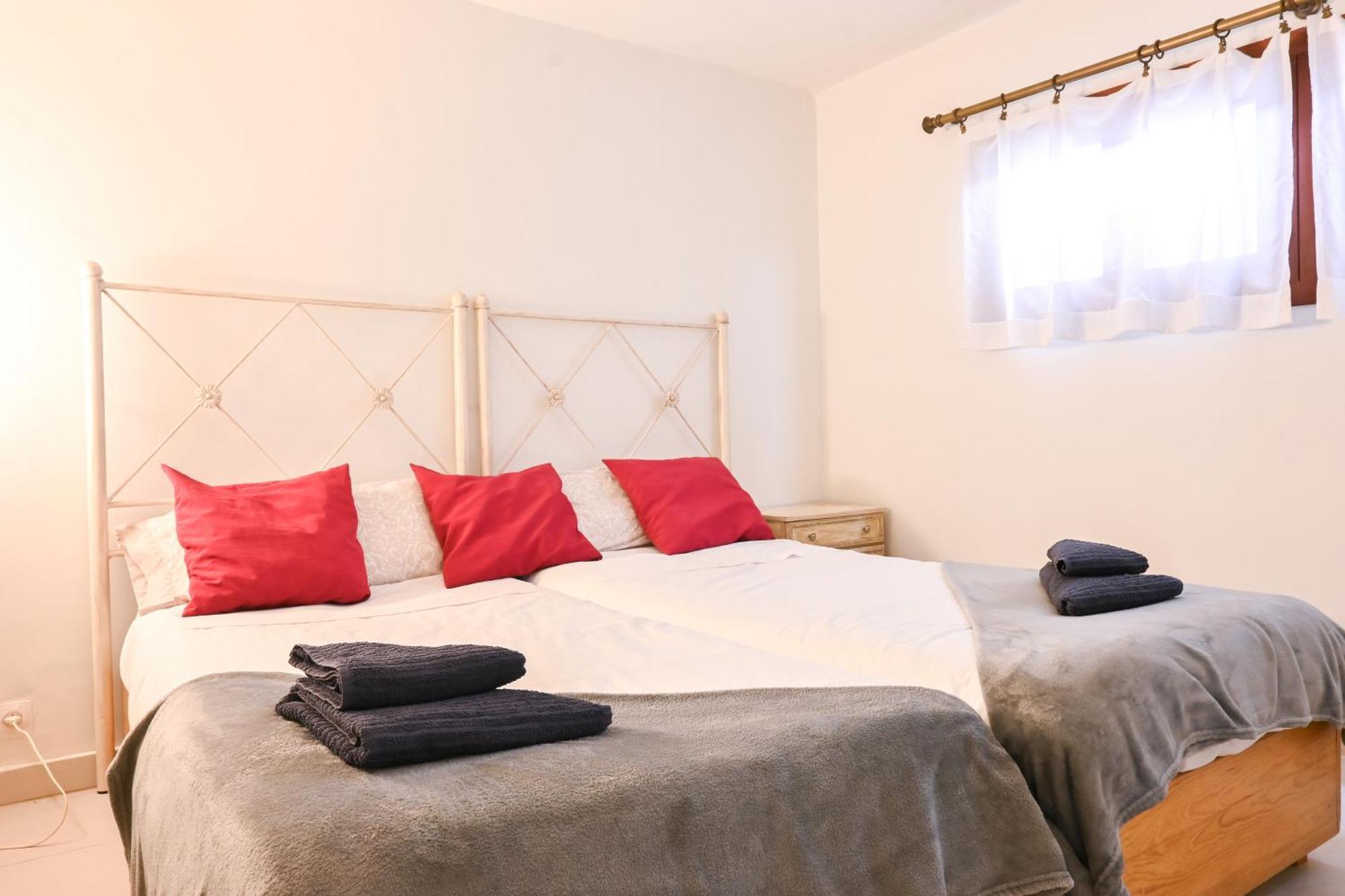 For You Rentals Alfonso XIII Apartment Temporal Axiii83 Madrid Exterior photo