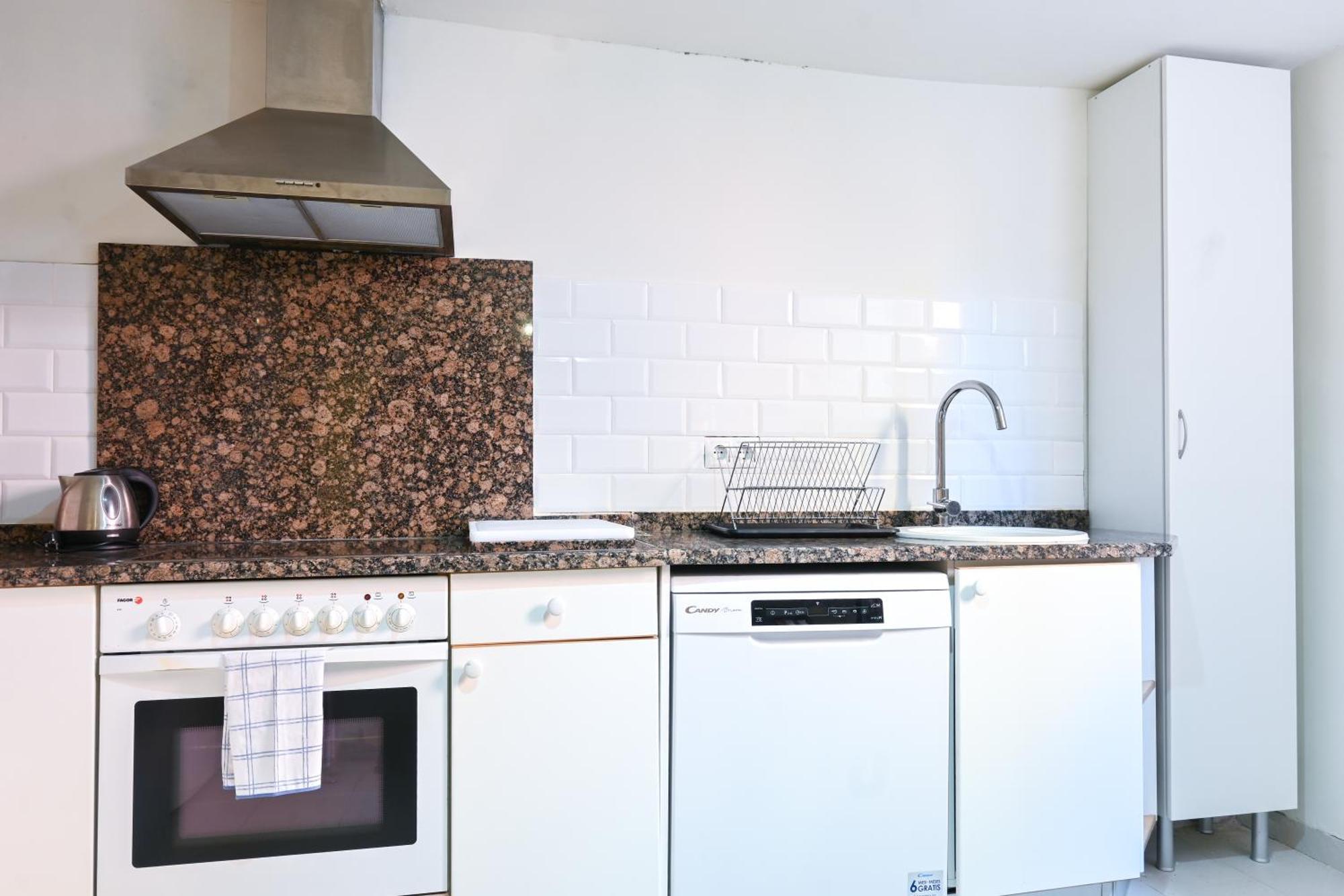 For You Rentals Alfonso XIII Apartment Temporal Axiii83 Madrid Exterior photo